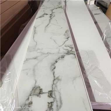 Matēti PVC griestu paneļi